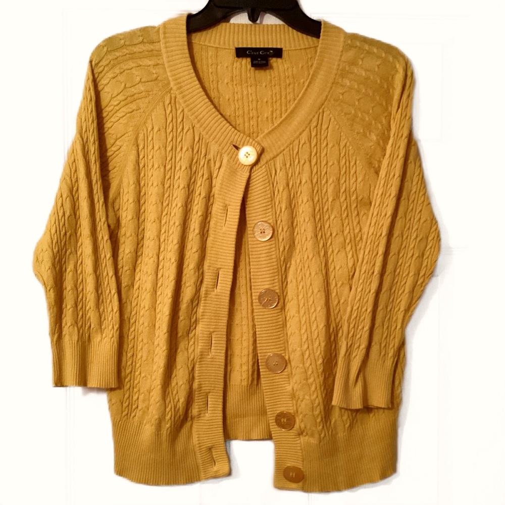 Cest City Size M Yellow Knit Cardigan